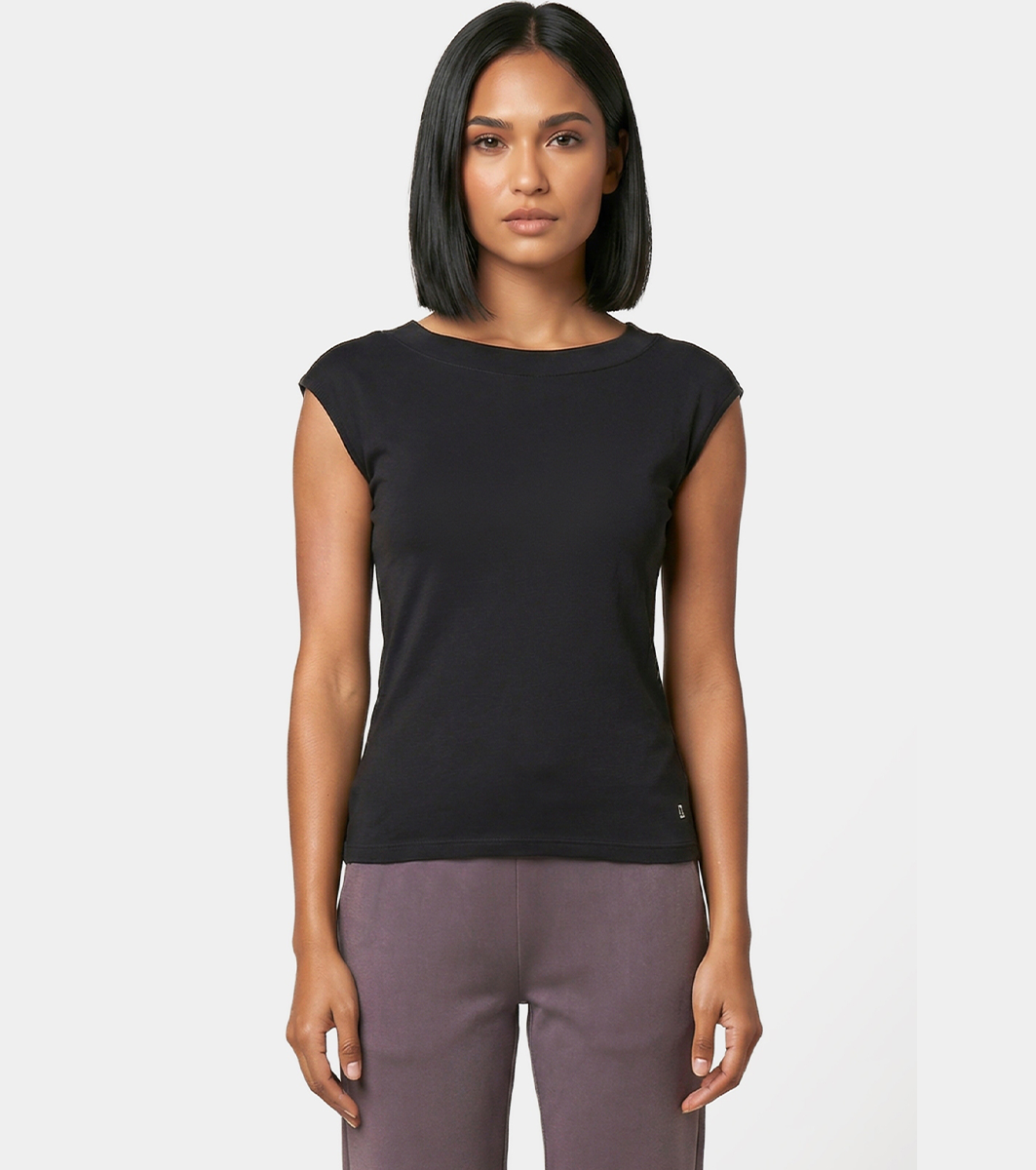 Enamor Boat Neck Body Hugging T‑Shirt, Slim Fit - E313 (Black)