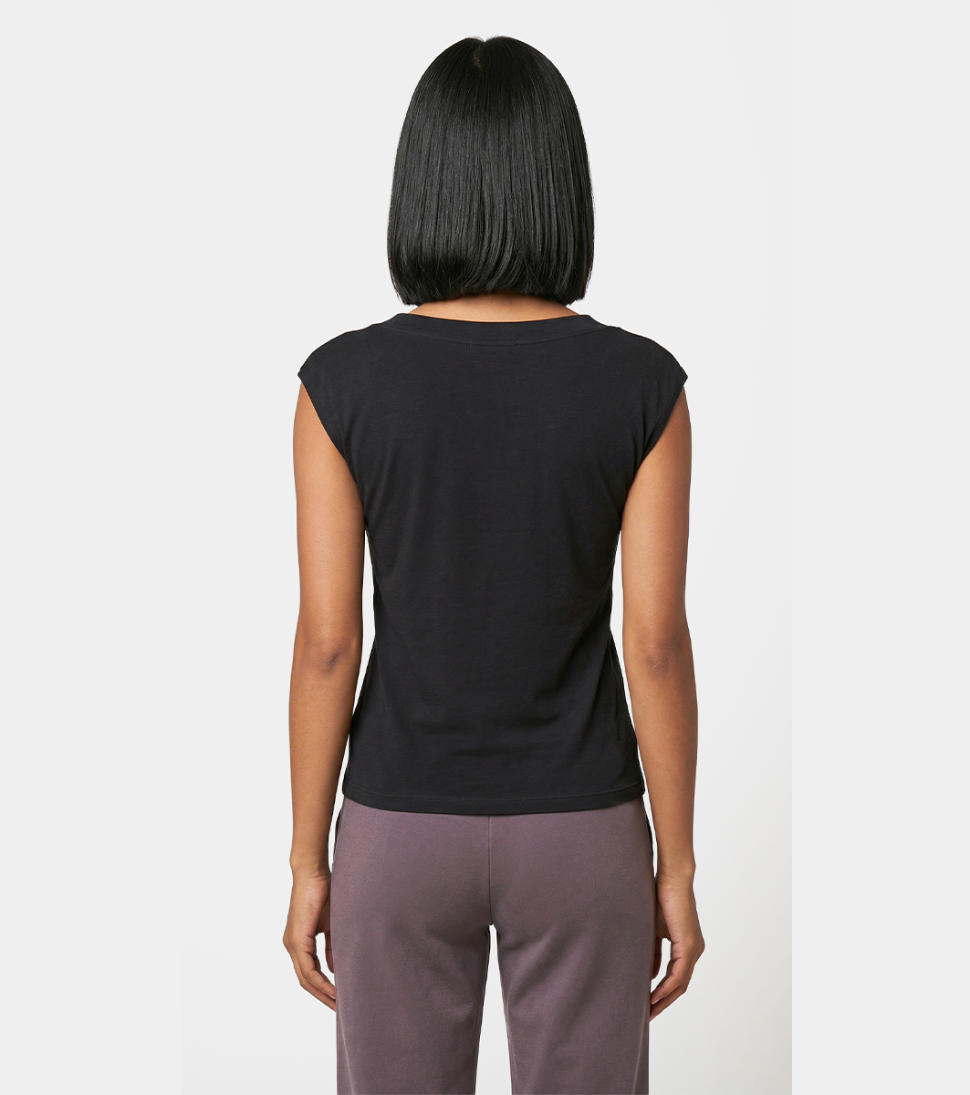 Enamor Boat Neck Body Hugging T‑Shirt, Slim Fit - E313 (Black)